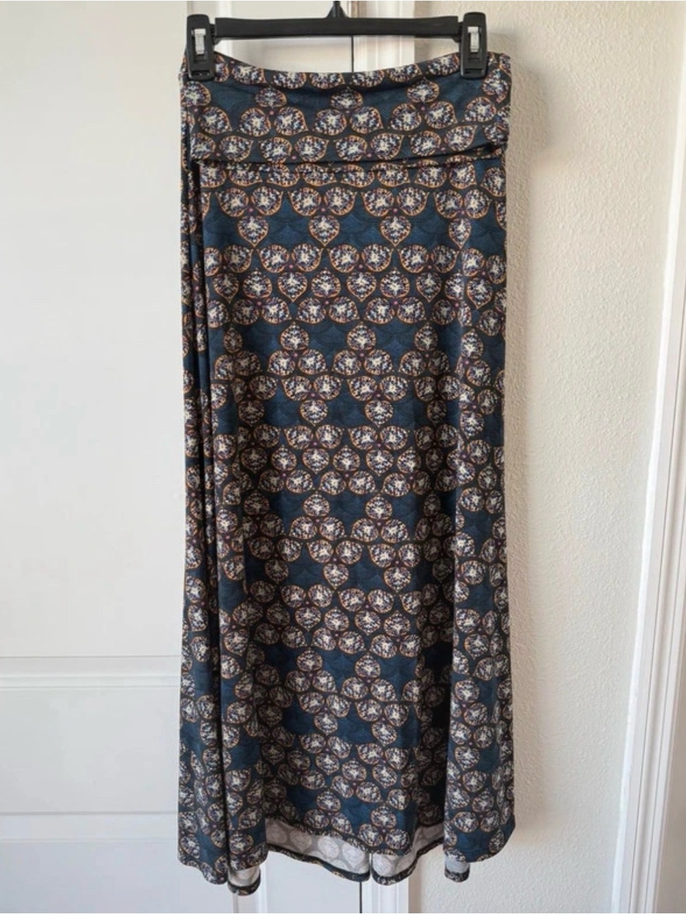 LulaRoe Maxi Skirt